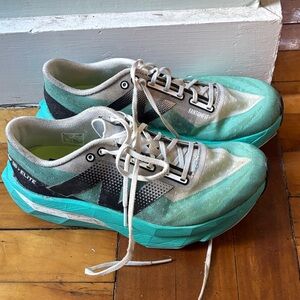 New Balance FuelCell Elite v4